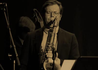 Damon Oliver – Saxophone